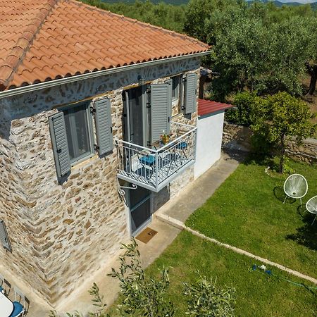Messinian Stone House Villa Exteriör bild